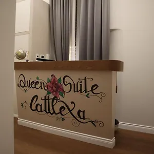  Guest house Queen Cattleya Italy