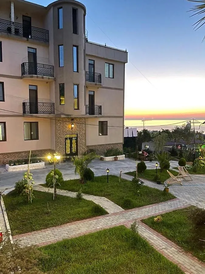 Green Yard Hotel Batumi